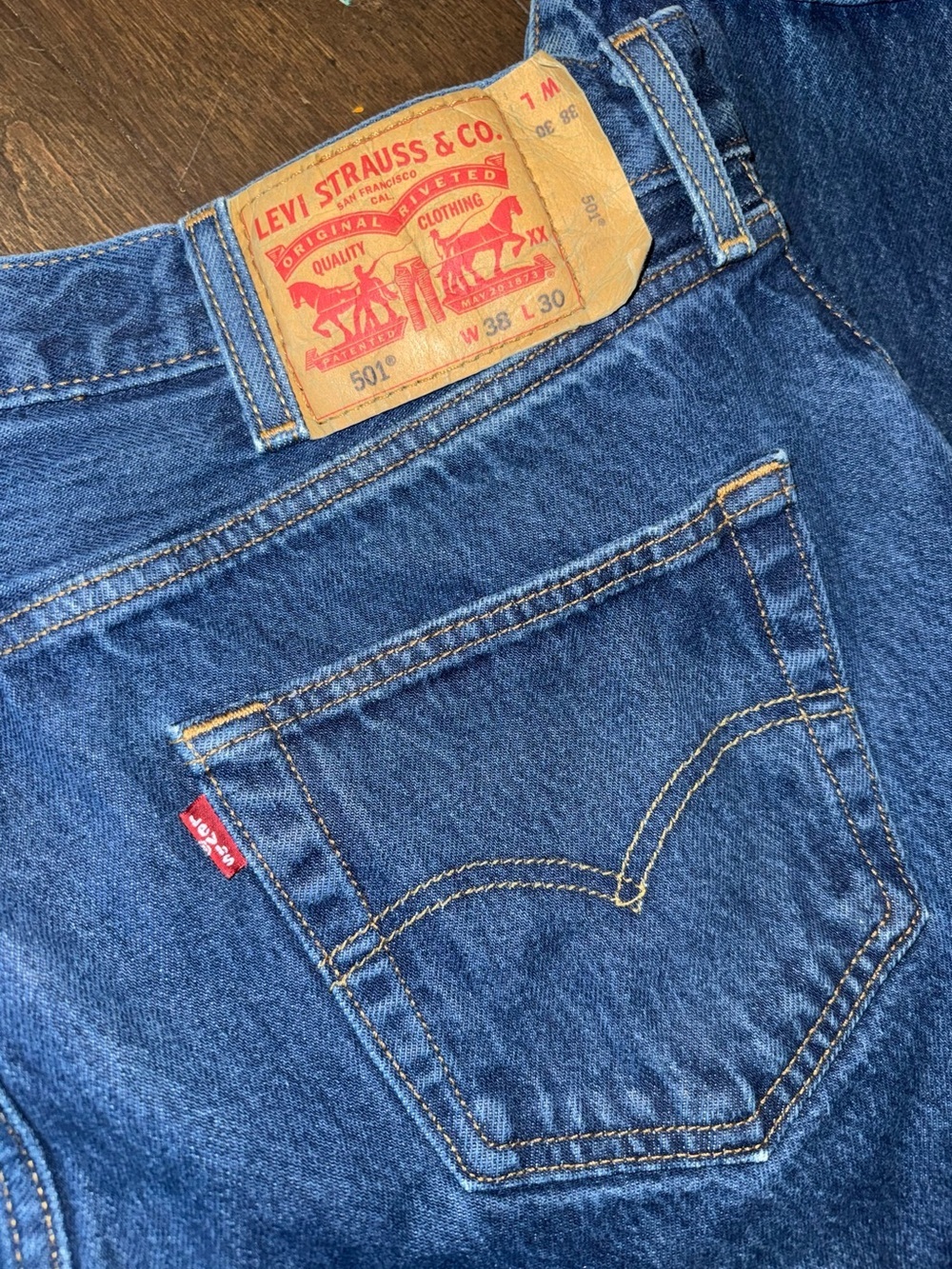 Levi’s 501 Original Button Fly Dark Wash Straight Leg Jeans Men’s 38x30 - Picture 13 of 16